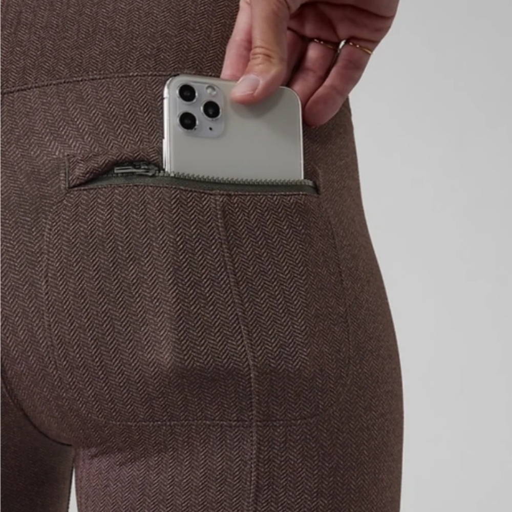 Athleta Delancey Tight - Picture 3 of 8